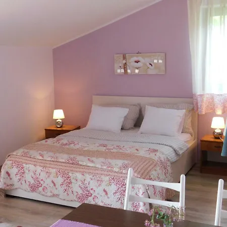 Abram Apartment